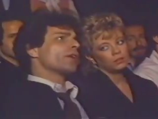 Burlexxx 1984: falas x çeke seks video shfaqje 8d
