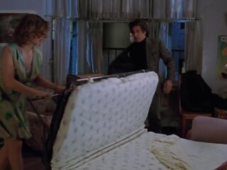 Michelle Pfeiffer - frankie and Johnny 02: Free HD x rated clip bf
