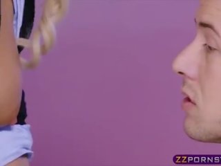 Heureux mec baise son favorite cochon vidéo étoile jessa rhodes