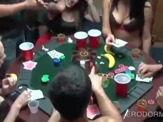 X menovitý film poker hra na vysoká škola internát izba párty