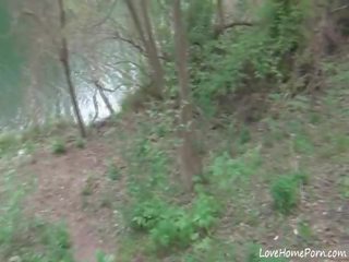 Culo a boca sucio vídeo en la río