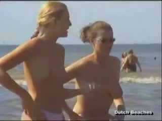 Zandvoort 네덜란드 바닷가 유방을 드러낸 나체 주의자 젖가슴 12