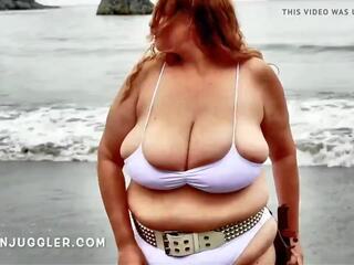 ضخم الثدي المرأة الجميلة كبيرة كتي emerges من ال بحر: حر عالية الوضوح جنس فيلم c5