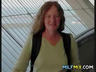 Marriageable milf pompino pov