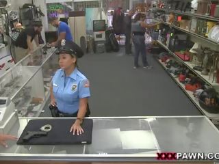 Miss Police officer is sucking my johnson call 911