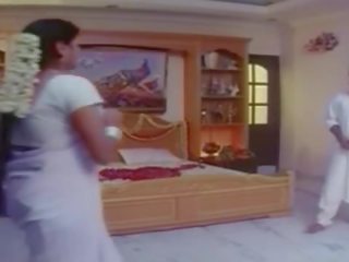 Super Young Couple First Night Romance Latest shows - YouTube