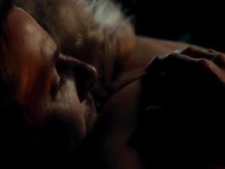 Jennifer lawrence - serena (2014) räpane klamber stseen