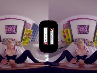 VRCosplayX Blonde Teen GF Gwen Stacy Uncovers Herself sex film vids